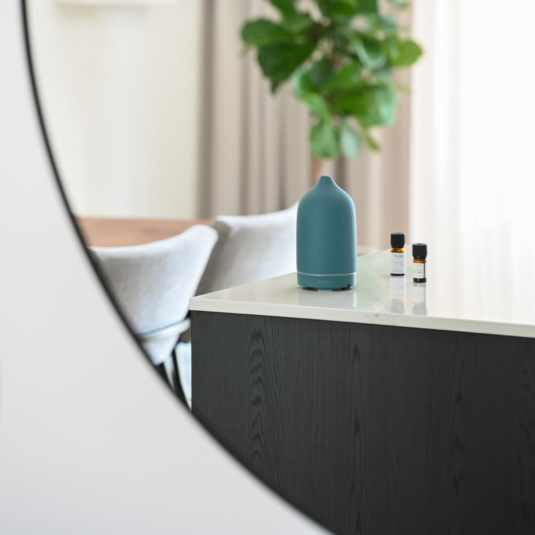 Marzou ceramic aroma diffuser ocean blue in kitchen setting